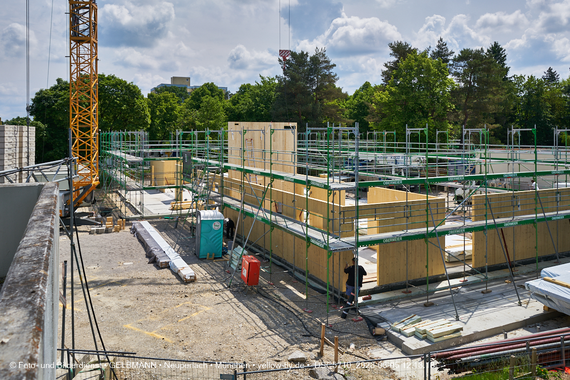 05.06.2023 - Neue Wände für das HAus für Kinder in Neuperlach in München